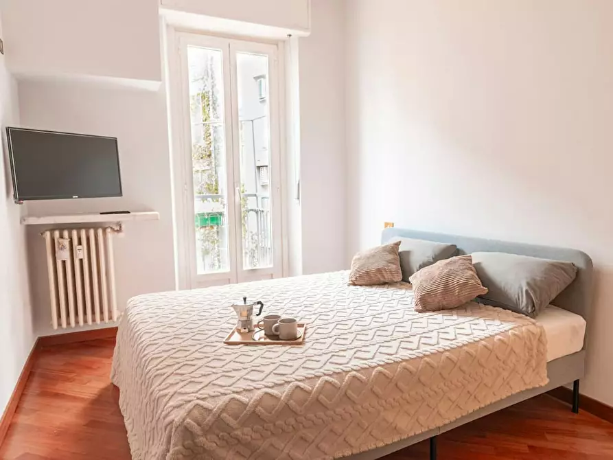 Immagine 3 di Appartamento in affitto  in Via Emilio Cornalia a Milano