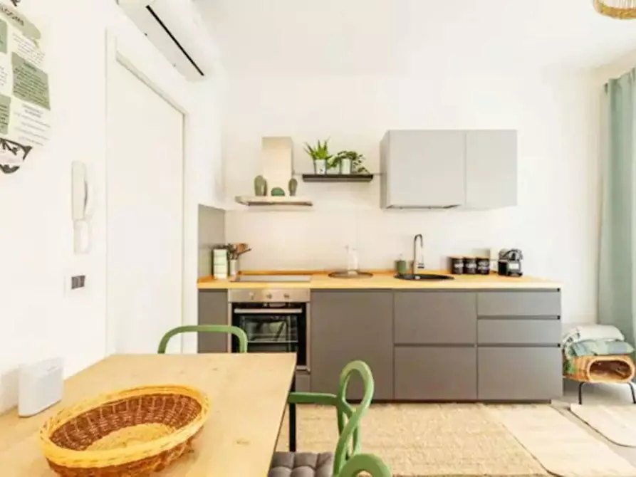 Immagine 10 di Appartamento in affitto  in Via Polesine a Milano