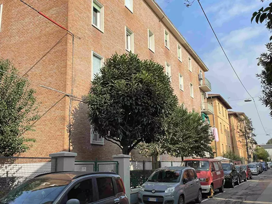 Immagine 9 di Camera in affitto  in Via Luigi Bertelli a Bologna