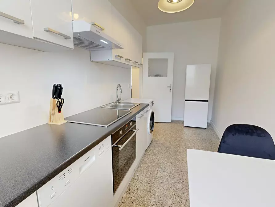 Immagine 4 di Appartamento in affitto  in Martin-Luther-Straße a Berlin