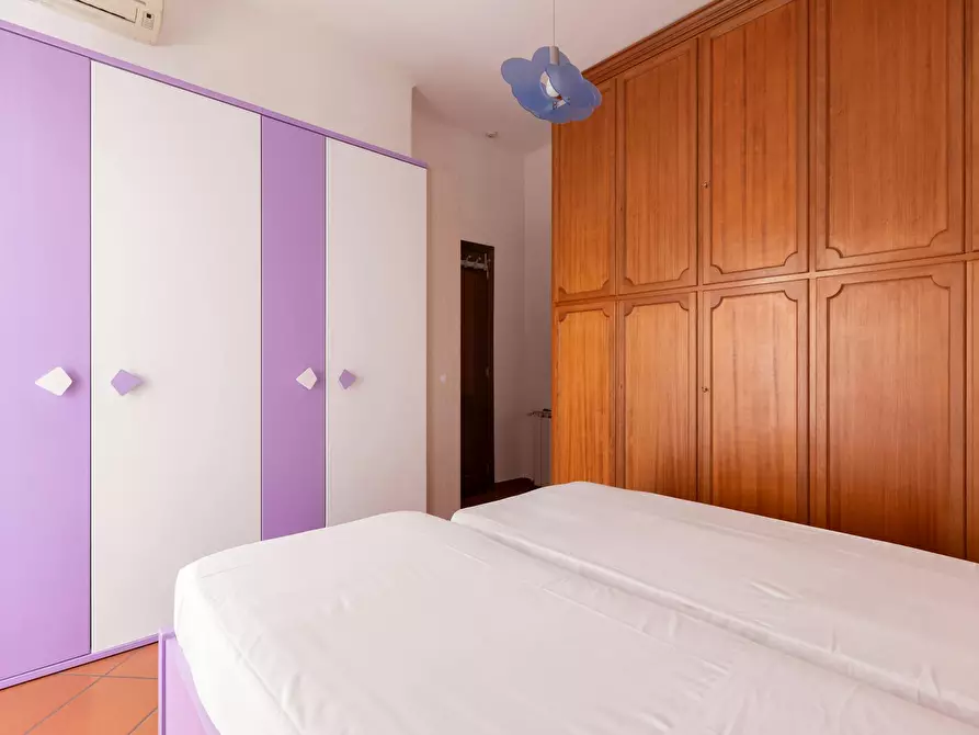 Immagine 4 di Appartamento in affitto  in Via Rosa Raimondi Garibaldi a Roma