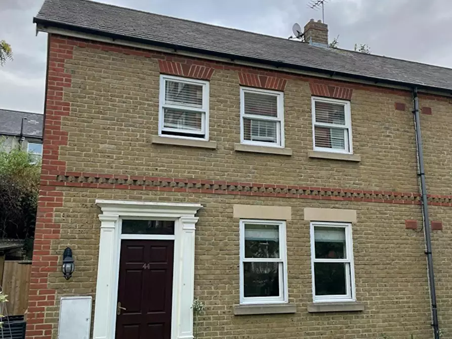 Immagine 3 di Casa indipendente in affitto  in Searles Road a Camberwell