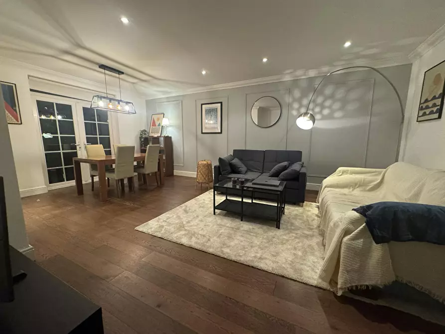 Immagine 7 di Casa indipendente in affitto  in Searles Road a Camberwell
