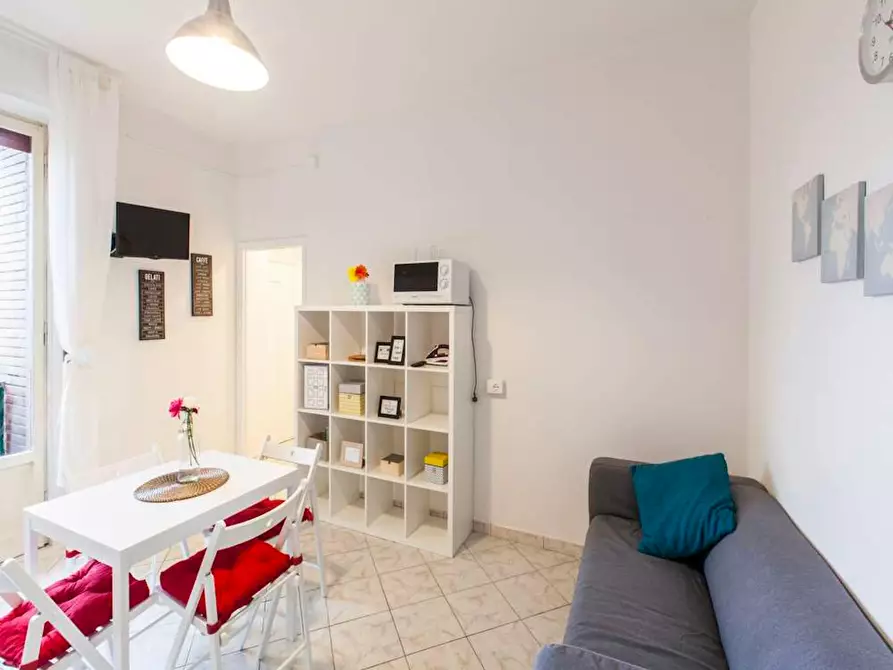 Immagine 9 di Camera in affitto  in Via Salvatore Barzilai a Milano