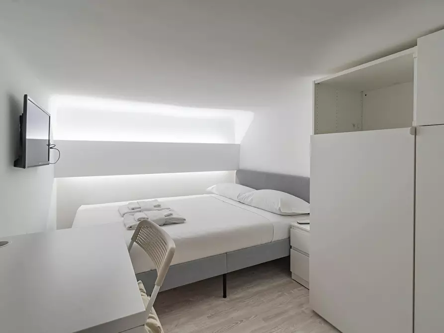 Immagine 3 di Appartamento in affitto  in Via Aminto Caretto a Milano