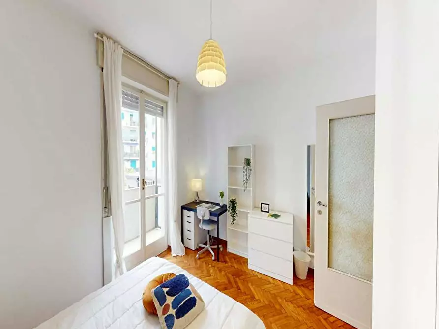 Immagine 6 di Camera in affitto  in Viale Legioni Romane a Milano