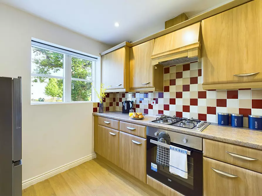 Immagine 10 di Casa indipendente in affitto  in Sotherby Walk a Cheltenham