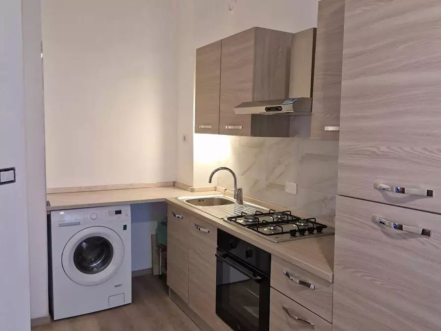 Immagine 2 di Camera in affitto  in Via Taggia a Torino