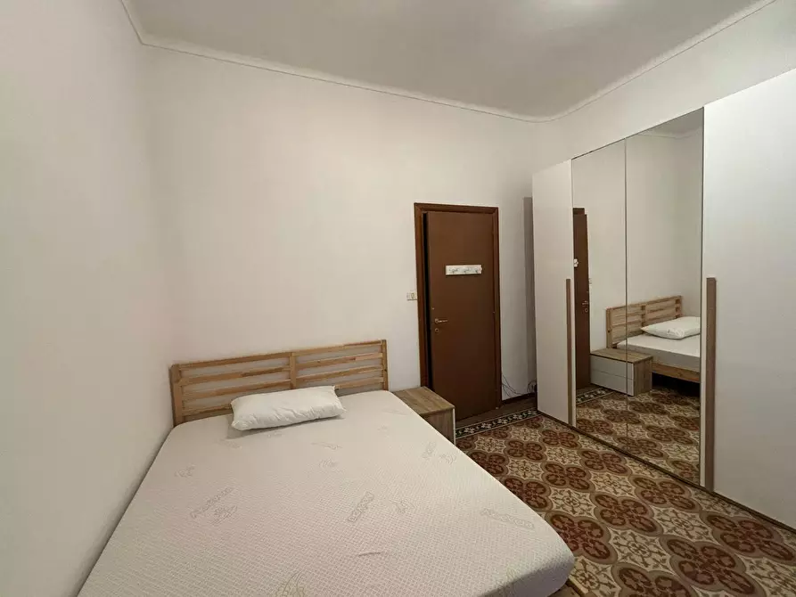 Immagine 4 di Camera in affitto  in Via Taggia a Torino