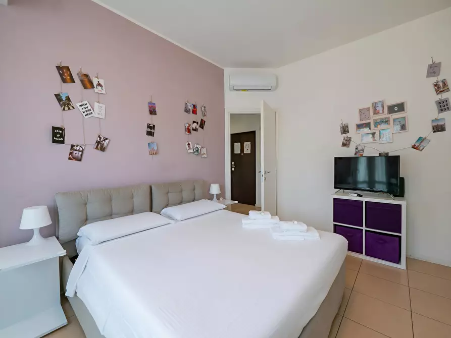 Immagine 5 di Appartamento in affitto  in Via delle Forze Armate a Milano