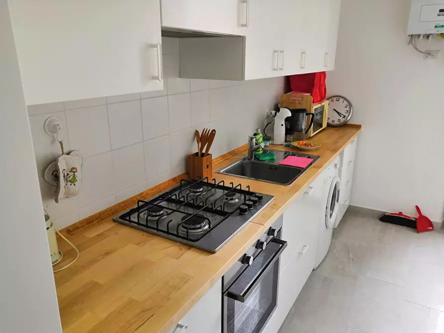 Immagine 9 di Camera condivisa in affitto  in Via Casentino a Milano