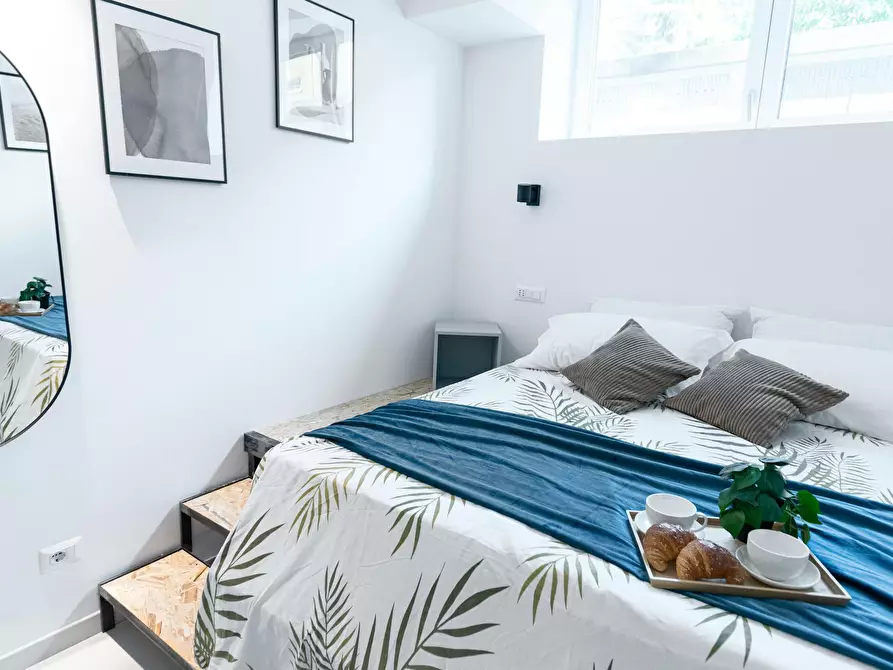 Immagine 6 di Appartamento in affitto  in Via Don Bartolomeo Grazioli a Milano