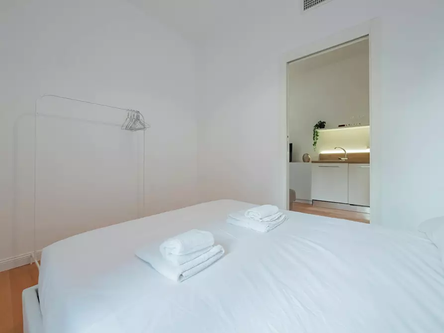 Immagine 4 di Appartamento in affitto  in Via Gressoney a Milano