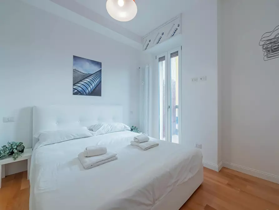 Immagine 7 di Appartamento in affitto  in Via Gressoney a Milano
