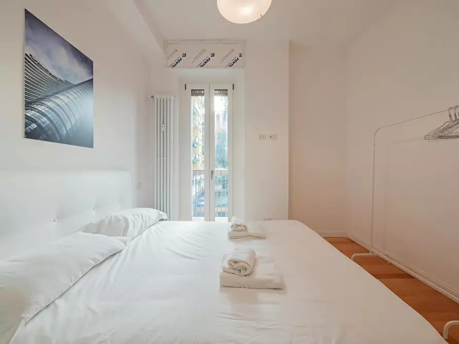 Immagine 2 di Appartamento in affitto  in Via Gressoney a Milano