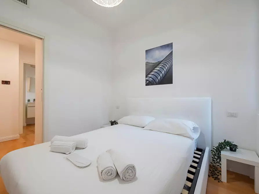 Immagine 4 di Appartamento in affitto  in Via Gressoney a Milano