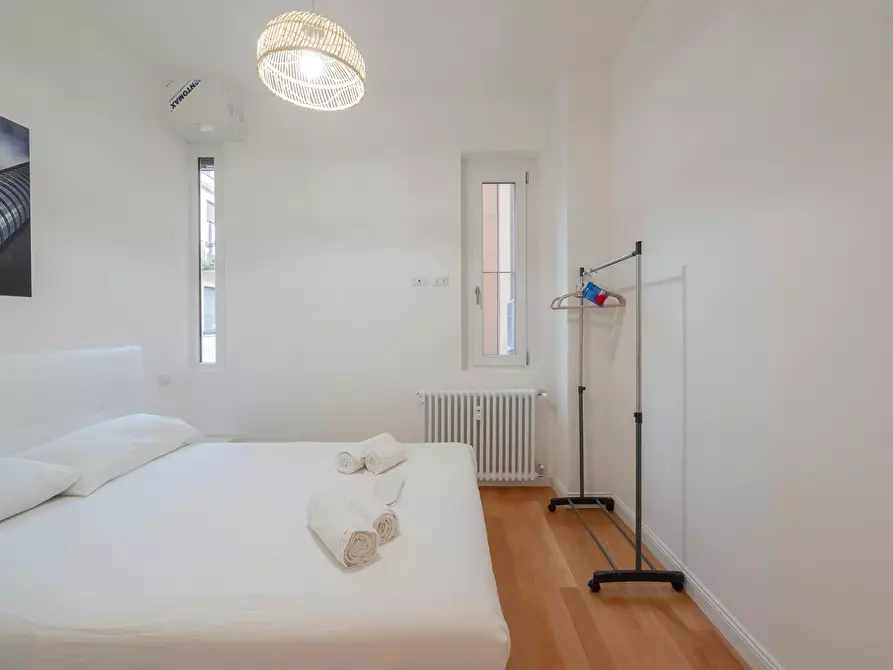 Immagine 6 di Appartamento in affitto  in Via Gressoney a Milano