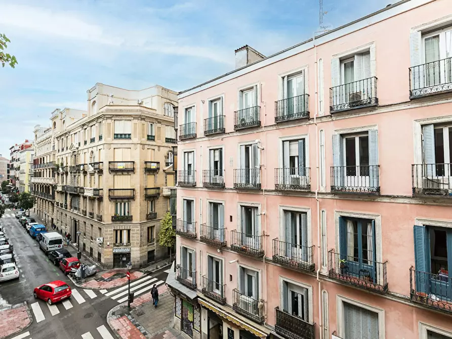 Immagine 10 di Appartamento in affitto  in Calle de Apodaca a Madrid