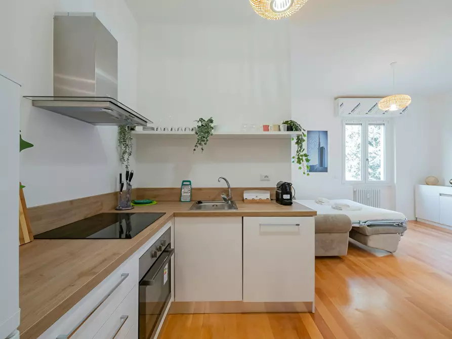 Immagine 6 di Appartamento in affitto  in Via Gressoney a Milano