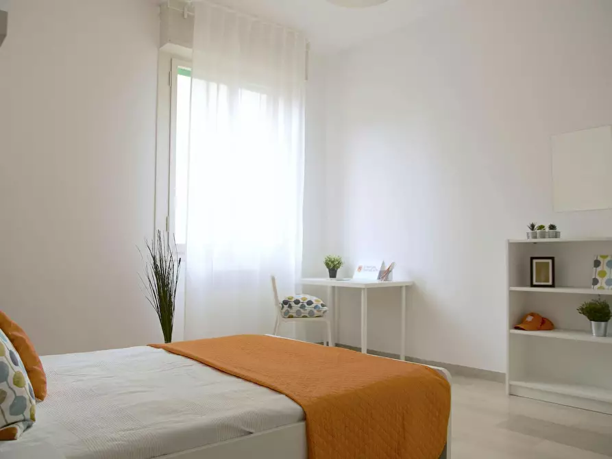 Immagine 4 di Camera in affitto  in Via Ermete Zacconi a Bologna