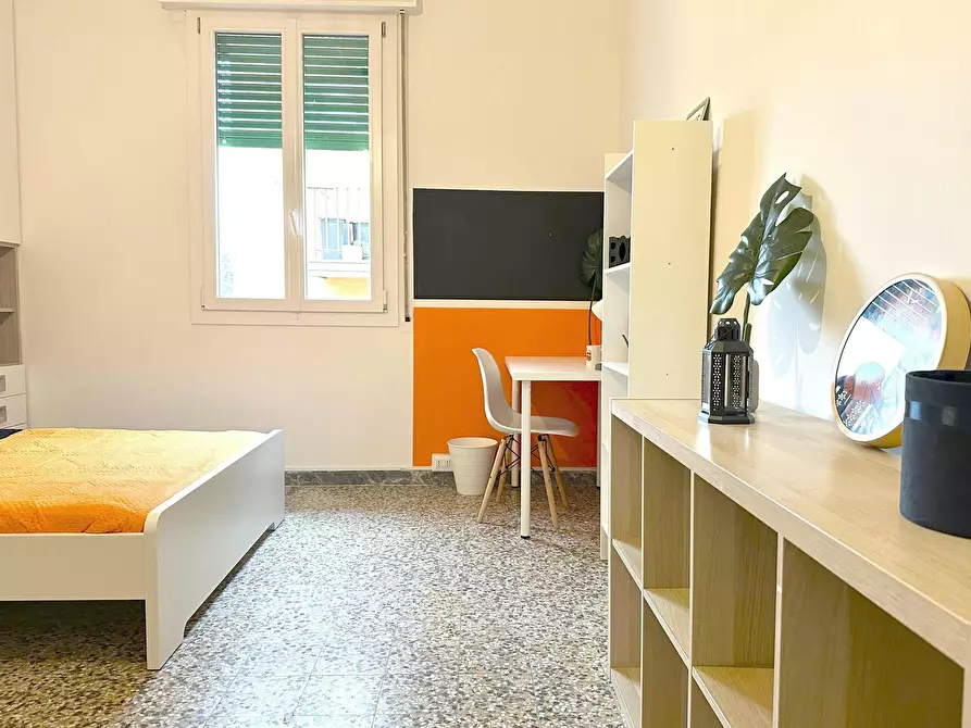 Immagine 5 di Camera in affitto  in Via Vermena a Bologna
