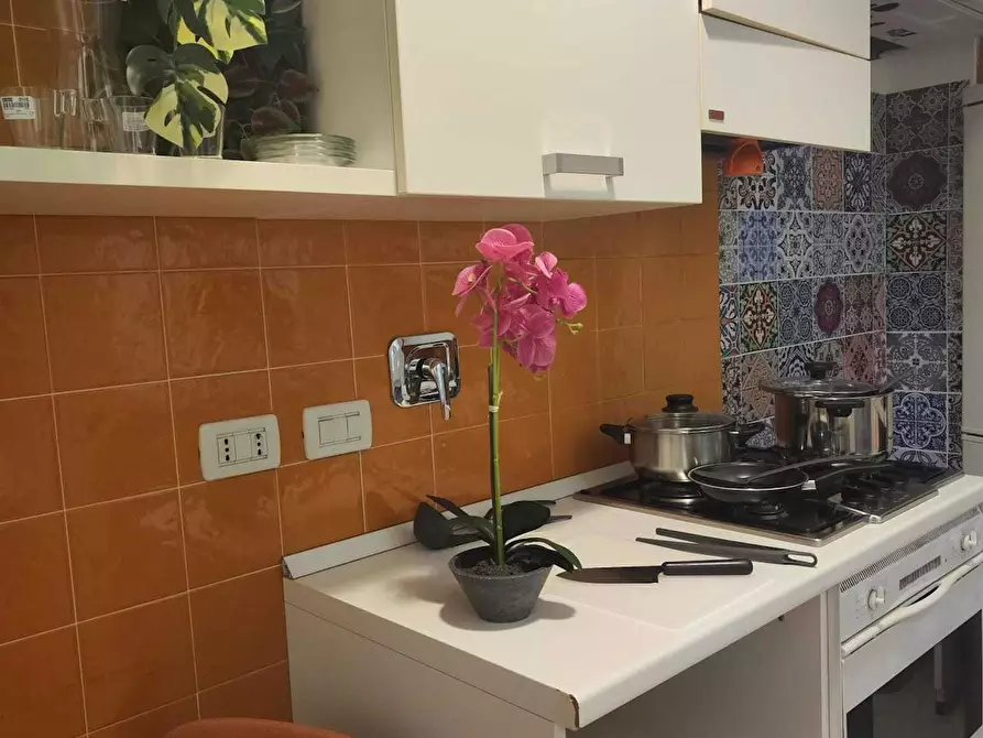 Immagine 8 di Camera in affitto  in Via dei Mille a Bologna