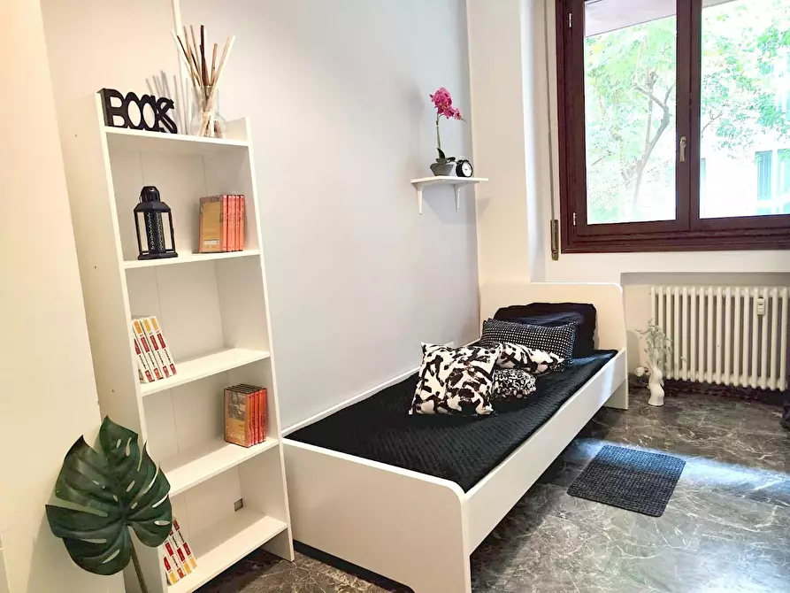 Immagine 4 di Camera in affitto  in Viale Giuseppe Barilli Quirico Filopanti a Bologna
