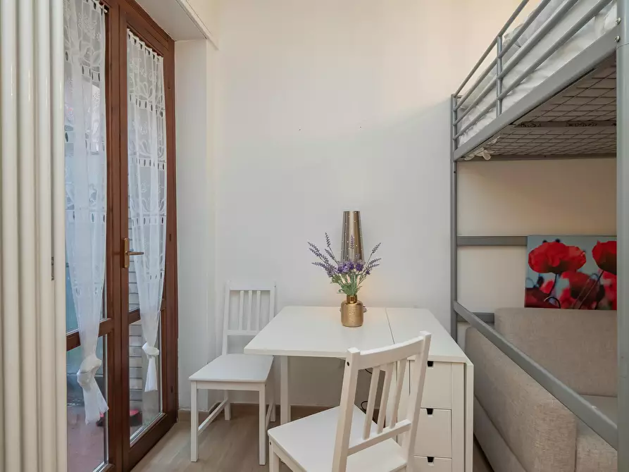 Immagine 9 di Appartamento in affitto  in Viale Lucania a Milano