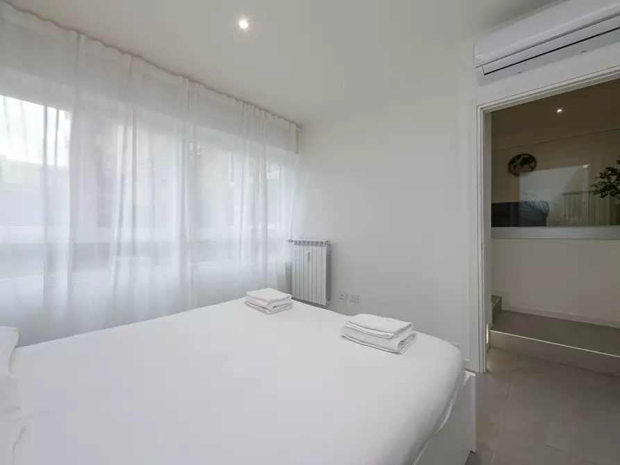 Immagine 6 di Appartamento in affitto  in Via Negroli a Milano