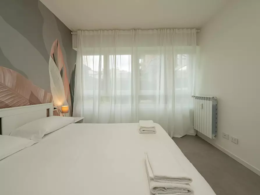 Immagine 5 di Appartamento in affitto  in Via Negroli a Milano