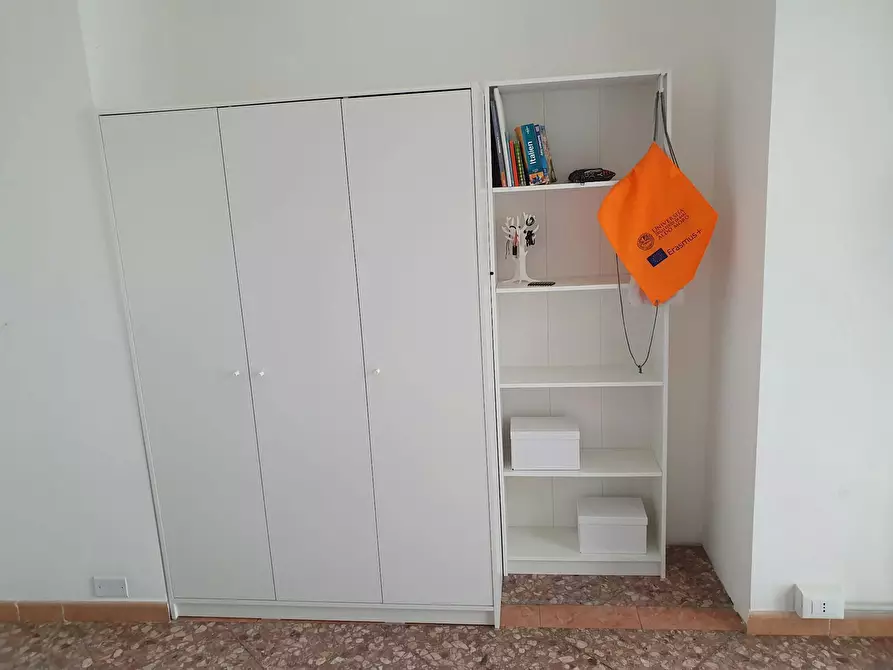 Immagine 3 di Camera in affitto  in Via Gian Giuseppe Carulli a Bari