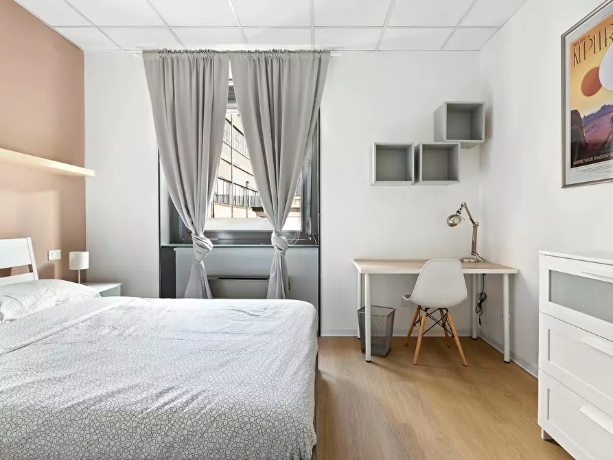 Immagine 3 di Camera in affitto  in Via Privata Deruta a Milano