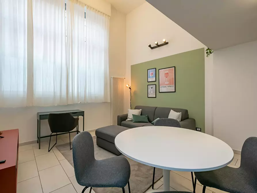 Immagine 9 di Appartamento in affitto  in Via Arcivescovo Romilli a Milano