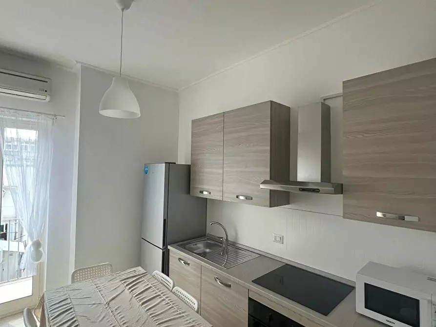 Immagine 6 di Camera in affitto  in Via Giuseppe Davanzati Forges a Bari