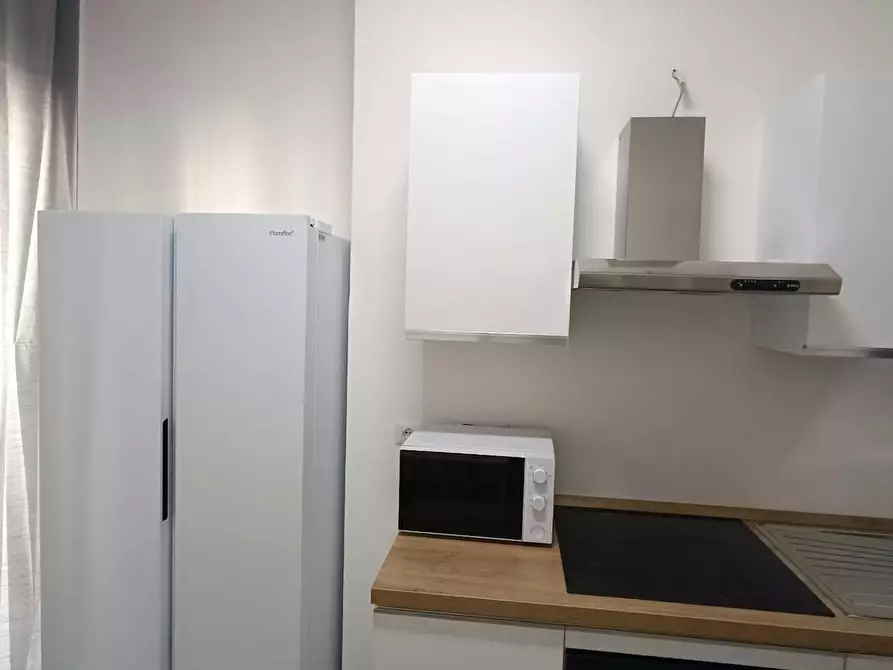 Immagine 5 di Camera in affitto  in Piazza Giuseppe Garibaldi a Bari