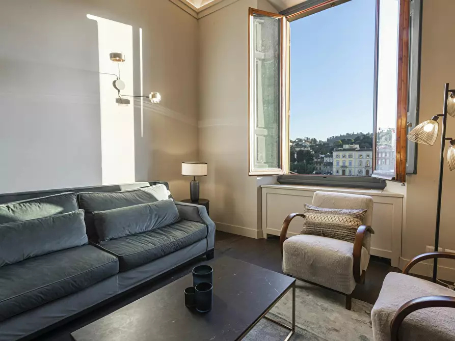 Immagine 6 di Appartamento in affitto  in Lungarno delle Grazie a Firenze