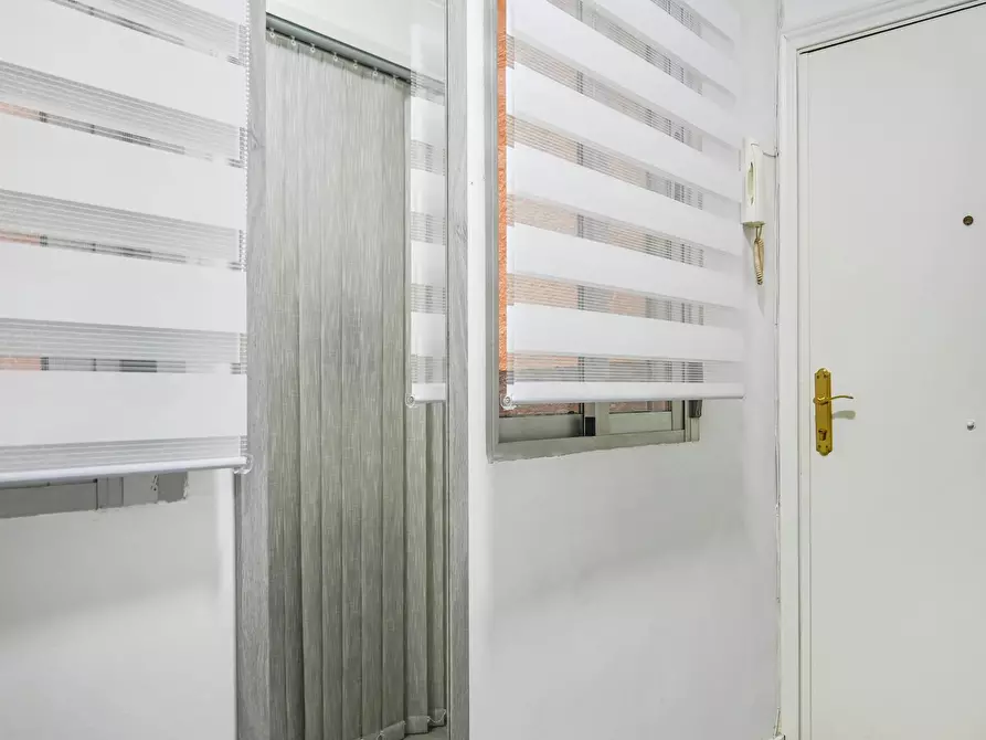 Immagine 7 di Appartamento in affitto  in Calle de Embajadores a Madrid