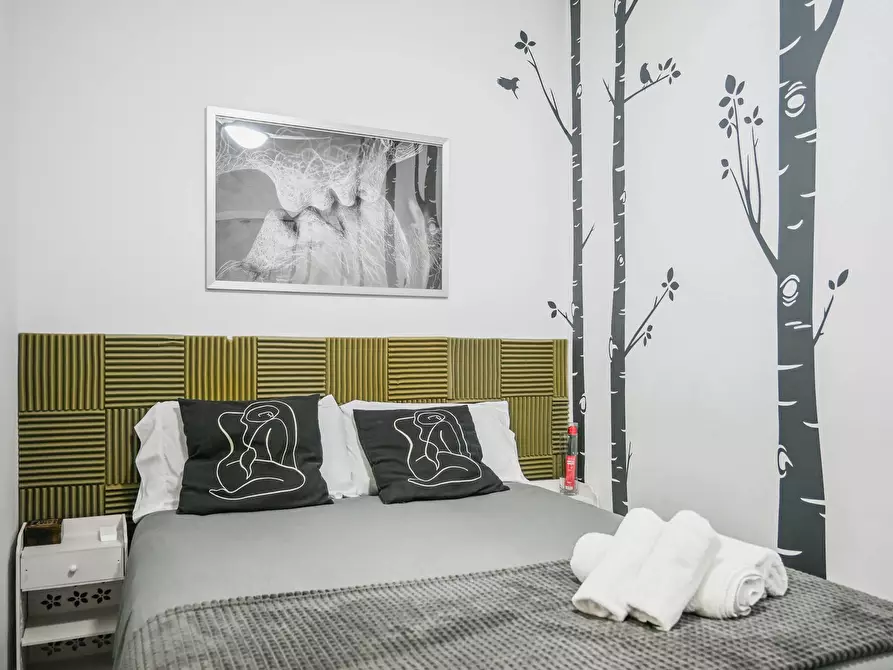Immagine 4 di Appartamento in affitto  in Calle de Embajadores a Madrid