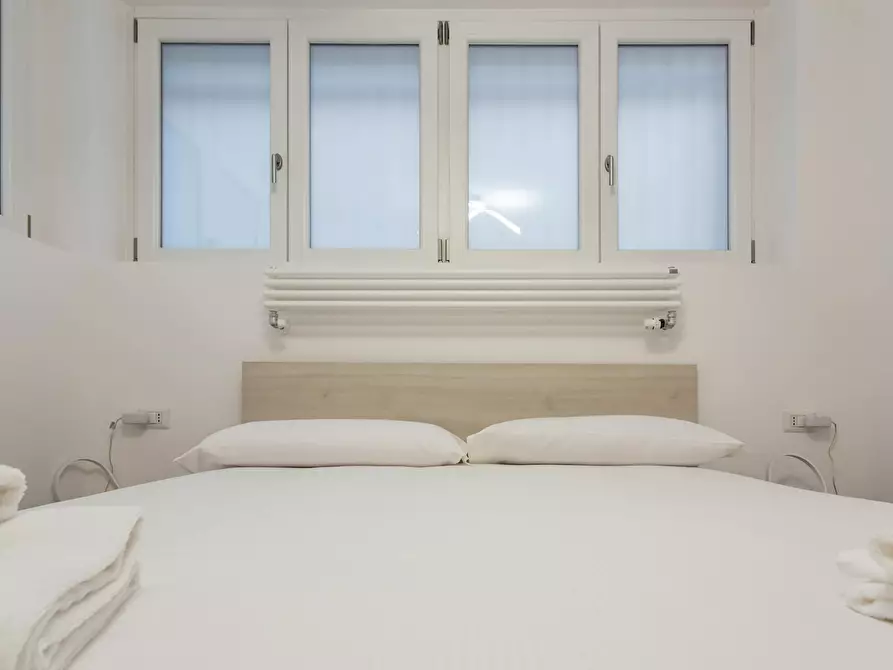 Immagine 2 di Appartamento in affitto  in Via Val Strona a Milano