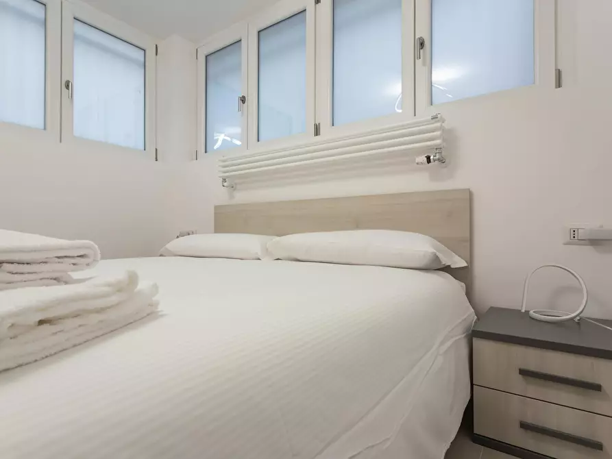 Immagine 4 di Appartamento in affitto  in Via Val Strona a Milano