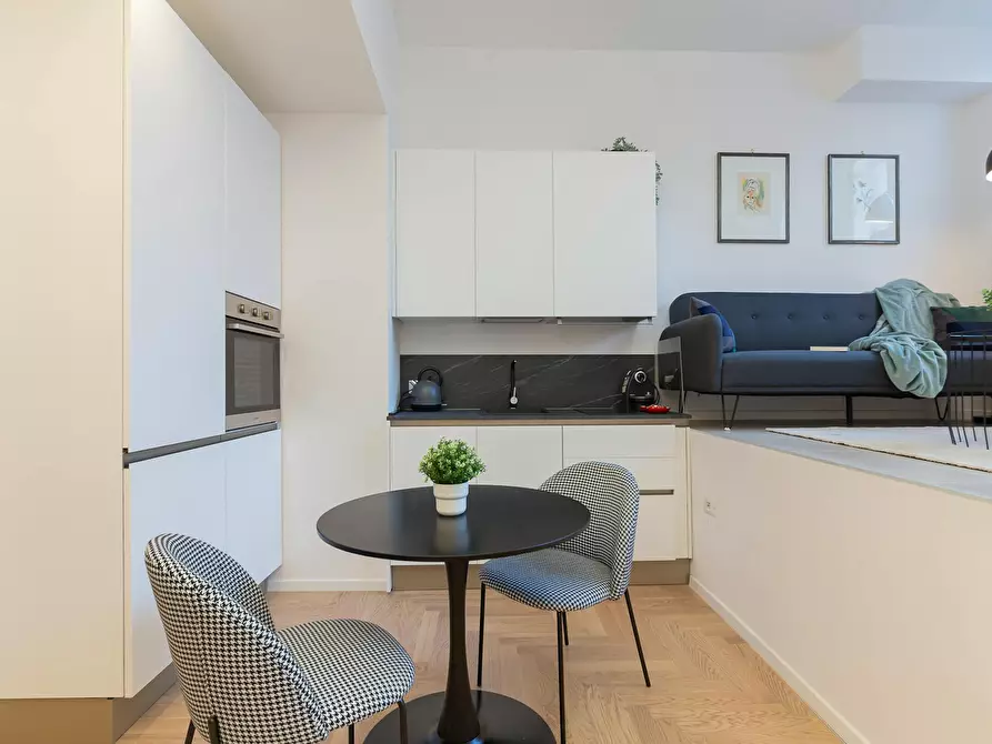 Immagine 10 di Appartamento in affitto  in Via Val Strona a Milano