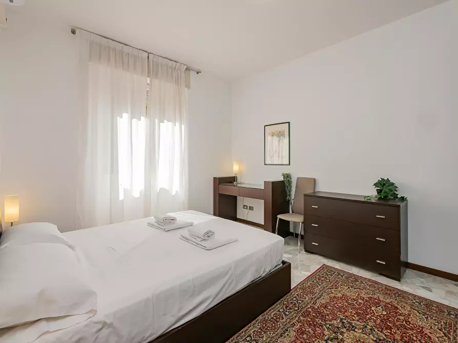 Immagine 5 di Appartamento in affitto  in Via Domenico Veneziano a Milano