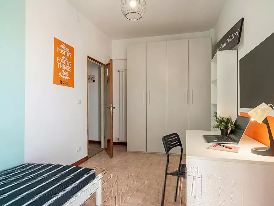 Immagine 3 di Camera in affitto  in Via Giovan Battista Pellizzi a Pisa