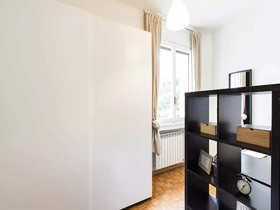 Immagine 3 di Camera in affitto  in Via Leone Tolstoi a Milano