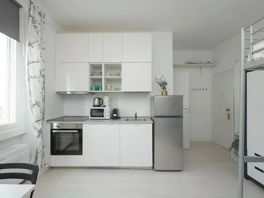Immagine 10 di Appartamento in affitto  in Via Giulio Carcano a Milano