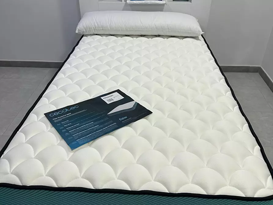 Immagine 5 di Camera in affitto  in Calle General Ordóñez a Barriada Santiago