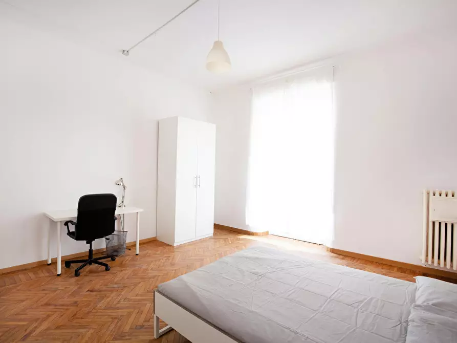 Immagine 2 di Camera in affitto  in Via Raimondo Franchetti a Milano