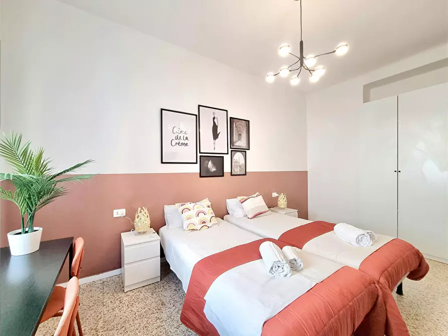 Immagine 10 di Appartamento in affitto  in Via Gardone a Milano