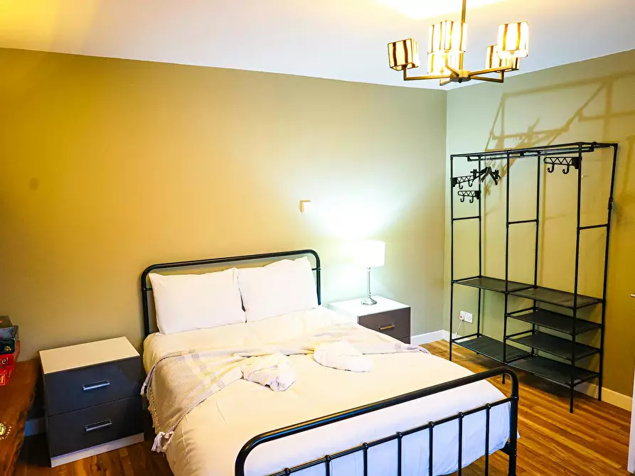 Immagine 2 di Casa indipendente in affitto  in Baileys Mead Road a Kingswood