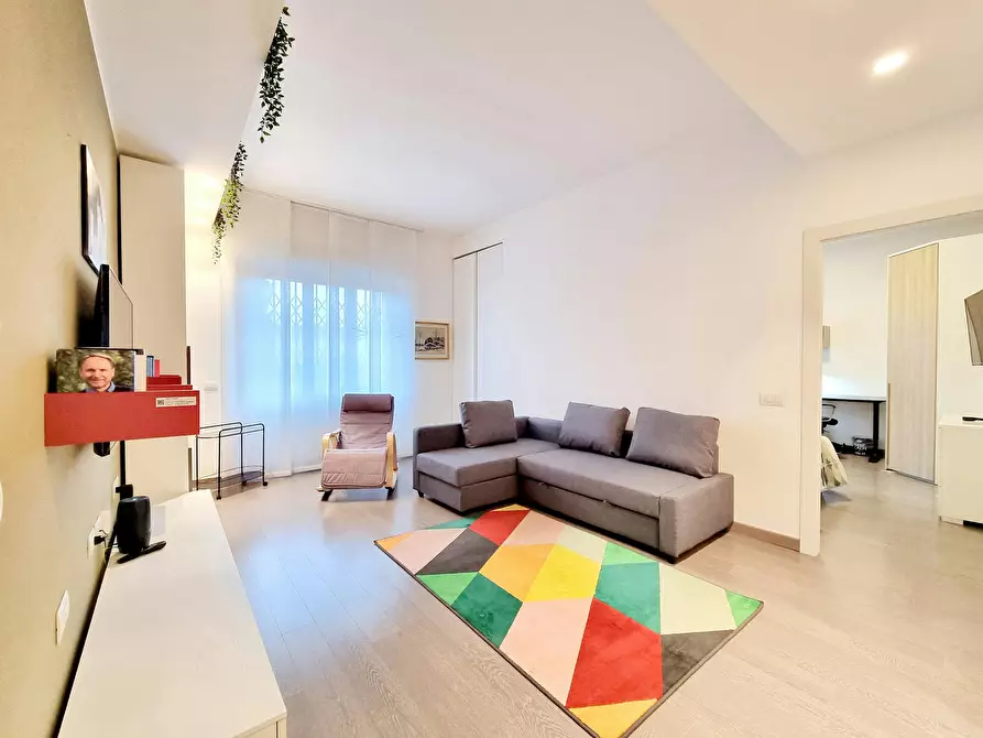 Immagine 7 di Appartamento in affitto  in Via Mincio a Milano